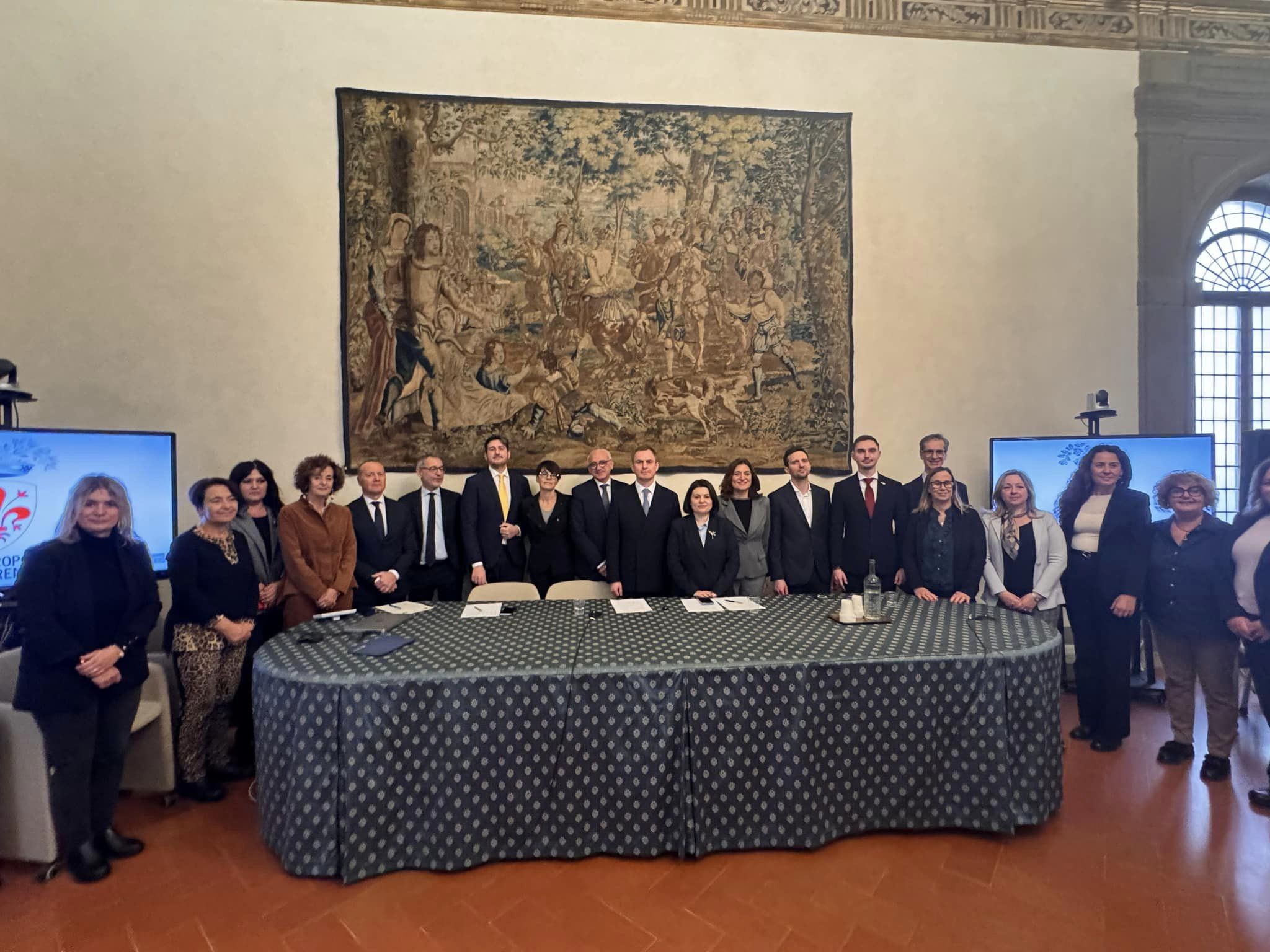 Руслан Кравченко презентував План перемоги Президента Володимира Зеленського італійським колегам