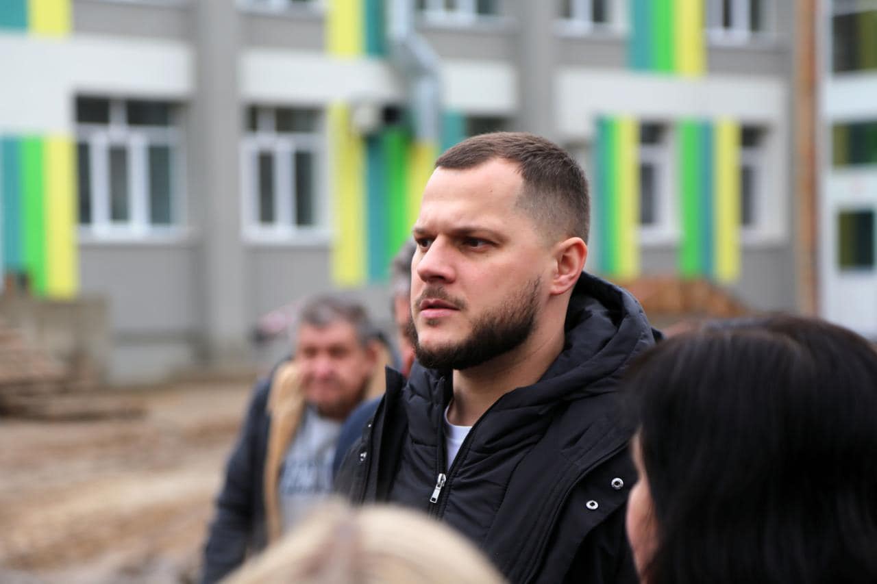 Микола Калашник перевірив хід відновлення освітніх закладів в Броварському районі
