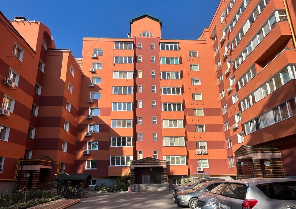 У Ірпені завершується капітальний ремонт ще одного будинку, пошкодженого війною