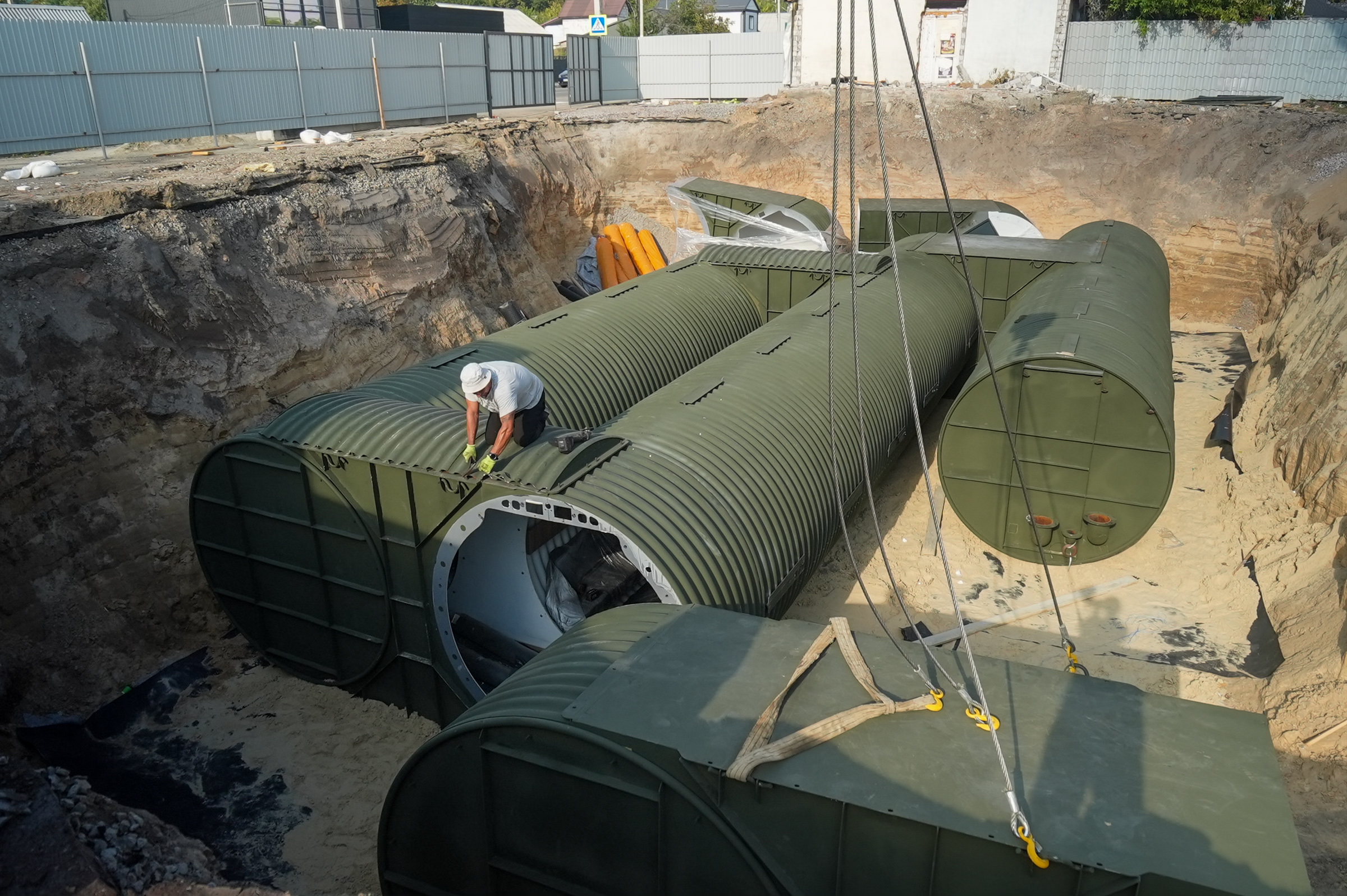 Фото без опису