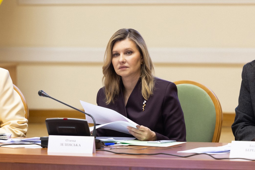 Олена Зеленська під час засідання Ради безбар’єрності: Представлено сім нових флагманських проєктів та анонсовано стандарт безбар’єрної мови