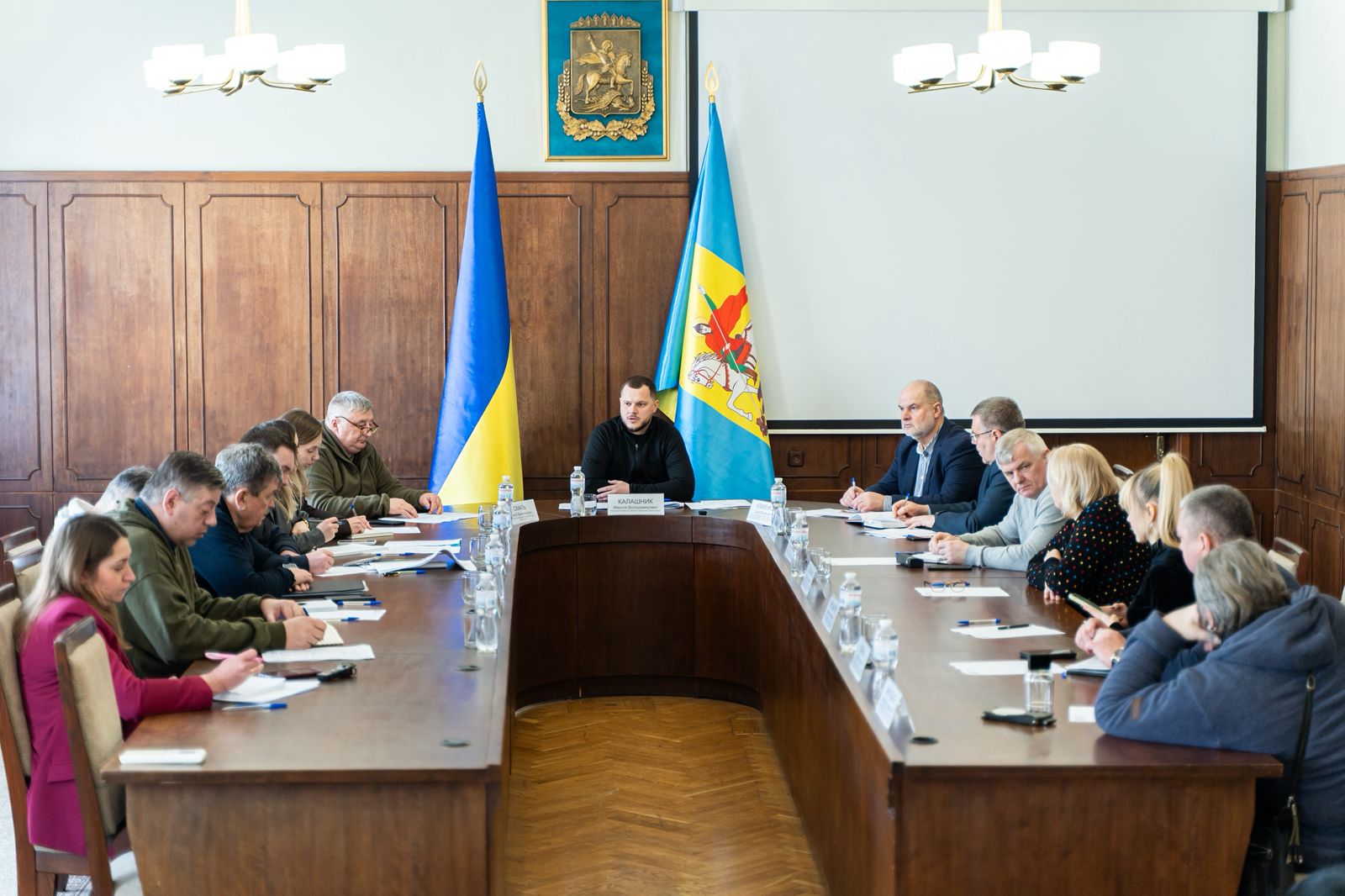 Фото без опису