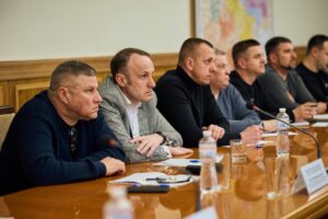 Фото без опису