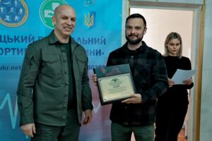 Фото без опису