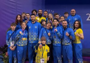 Фото без опису