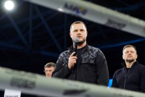 Фото без опису