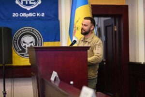 Фото без опису