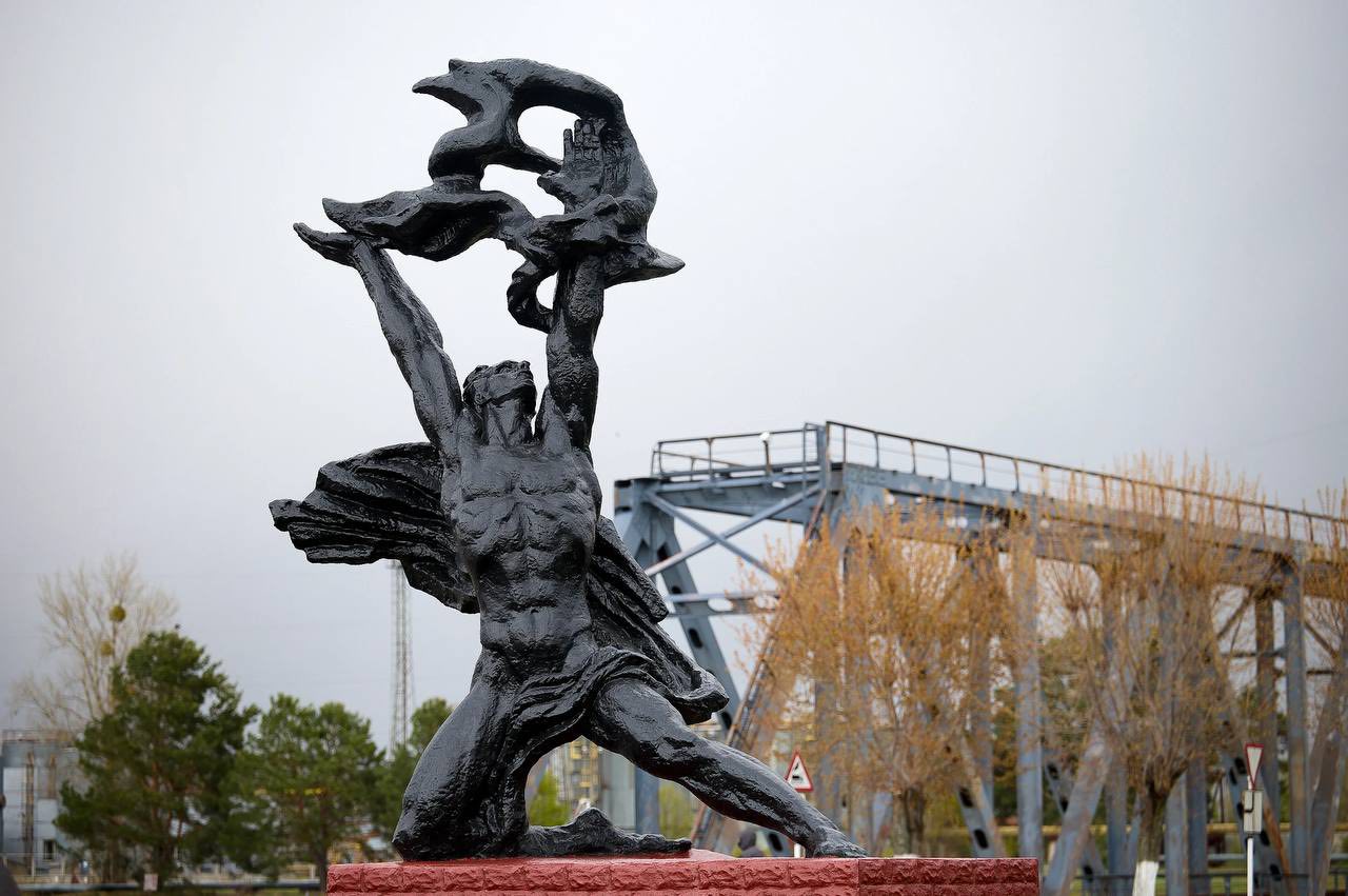 Фото без опису