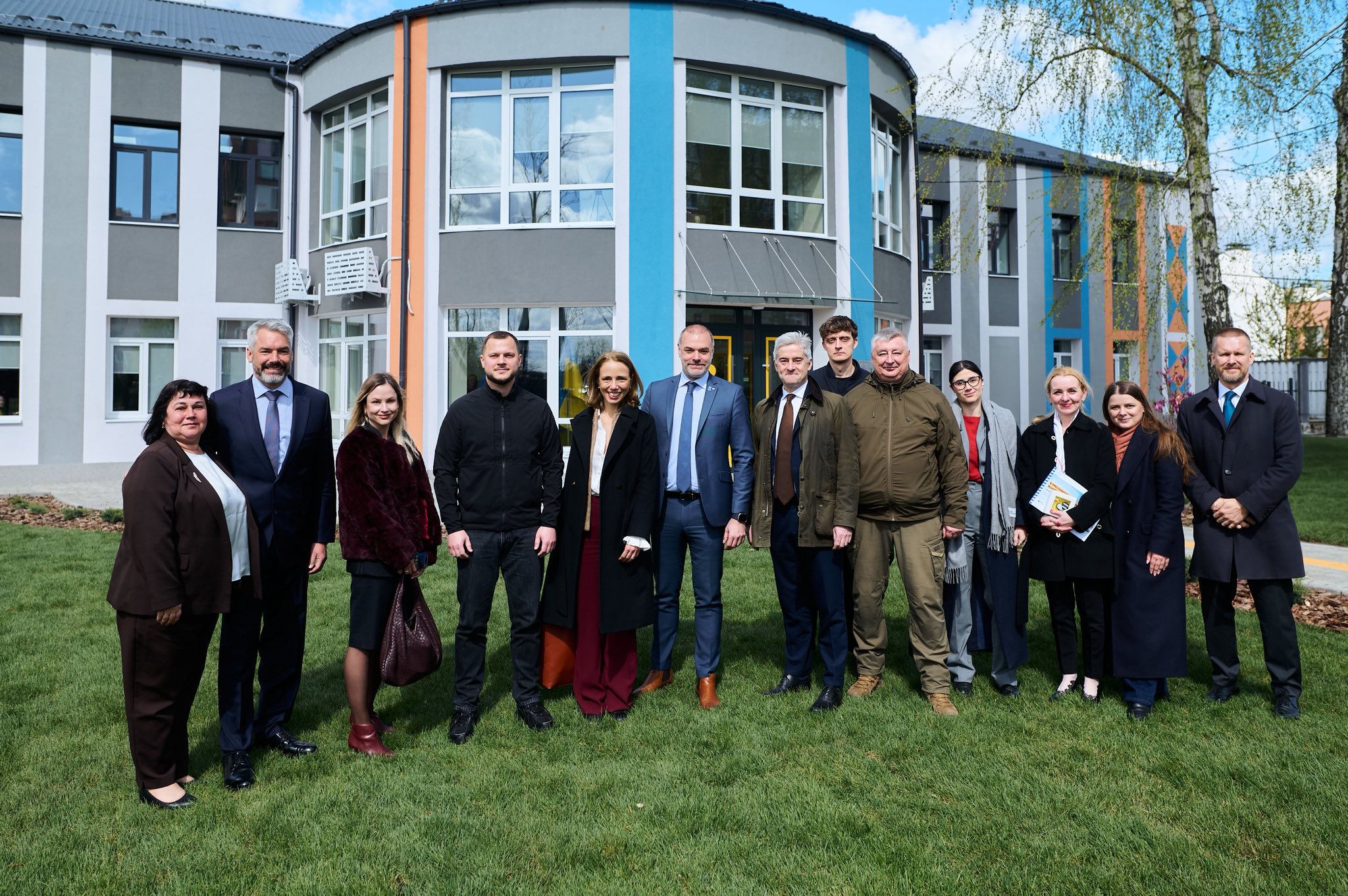 Фото без опису