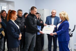 Фото без опису