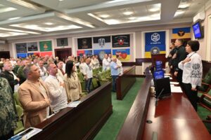 Понад 98 рішень для стійкості та розвитку регіону: Микола Калашник взяв участь у сесії Київської облради