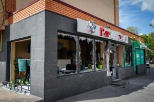 Фото без опису