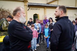 Фото без опису