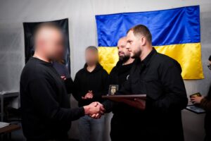 Фото без опису