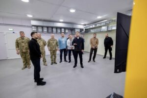 МИКОЛА КАЛАШНИК: У СЛАВУТИЧІ ВІДБУЛАСЯ ВАЖЛИВА ЗУСТРІЧ ІЗ ПРЕЗИДЕНТОМ УКРАЇНИ ВОЛОДИМИРОМ ЗЕЛЕНСЬКИМ ТА ГРОМАДАМИ КИЇВЩИНИ І ЧЕРНІГІВЩИНИ