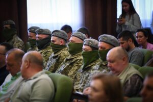 Понад 98 рішень для стійкості та розвитку регіону: Микола Калашник взяв участь у сесії Київської облради