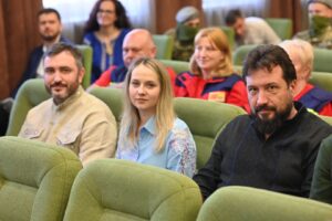 Понад 98 рішень для стійкості та розвитку регіону: Микола Калашник взяв участь у сесії Київської облради