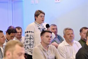 МИКОЛА КАЛАШНИК: У СЛАВУТИЧІ ВІДБУЛАСЯ ВАЖЛИВА ЗУСТРІЧ ІЗ ПРЕЗИДЕНТОМ УКРАЇНИ ВОЛОДИМИРОМ ЗЕЛЕНСЬКИМ ТА ГРОМАДАМИ КИЇВЩИНИ І ЧЕРНІГІВЩИНИ