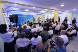 МИКОЛА КАЛАШНИК: У СЛАВУТИЧІ ВІДБУЛАСЯ ВАЖЛИВА ЗУСТРІЧ ІЗ ПРЕЗИДЕНТОМ УКРАЇНИ ВОЛОДИМИРОМ ЗЕЛЕНСЬКИМ ТА ГРОМАДАМИ КИЇВЩИНИ І ЧЕРНІГІВЩИНИ
