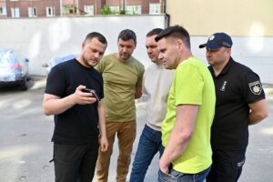 Фото без опису