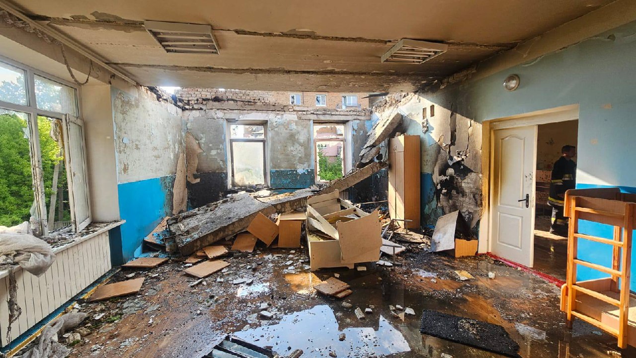 Фото без опису