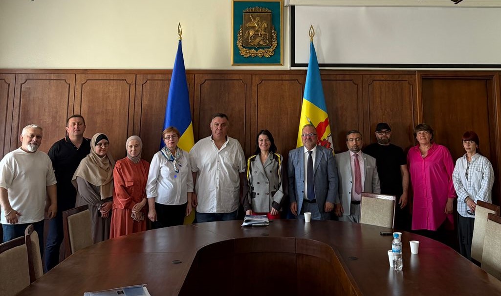 Фото без опису