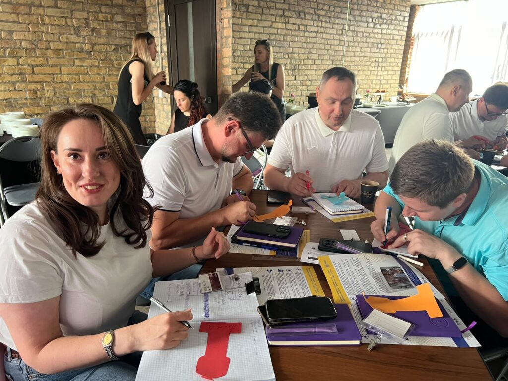 На Київщині відбулася стратегічна сесія, присвячена розвитку системи соціальних послуг