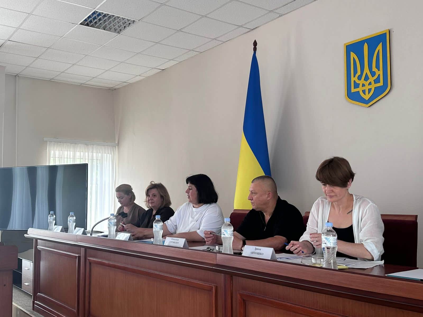 На Київщині триває підготовка до нового навчального року: в Обухівському районі обговорили ключові завдання